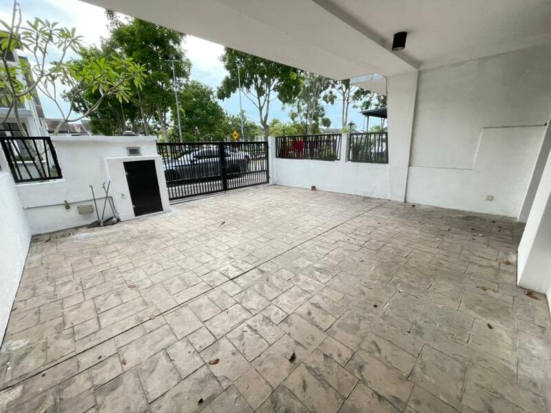 2-storey Terraced House for Sale in Rawang (Selangor) - Alice Low - Exterior - PropertyGuru.com.my