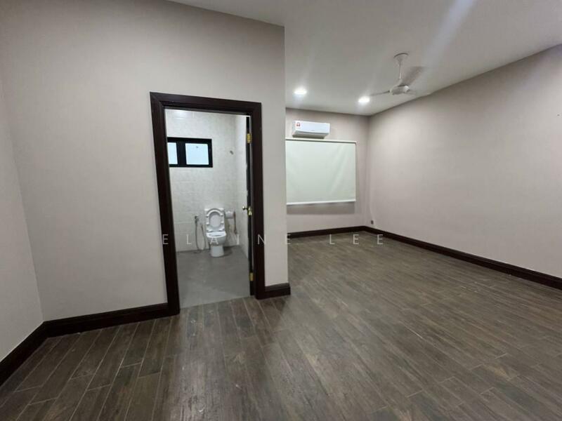 For Rent - JALAN MESRA, OFF JALAN DAMAI, AMPANG, 2 STOREY BUNGALOW FOR RENT