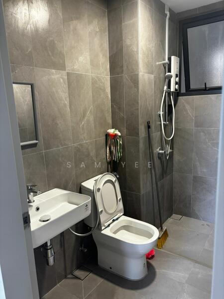 Service Residence for Rent at Alira @ Metropark Subang - Sam Yee - Bathroom - PropertyGuru.com.my