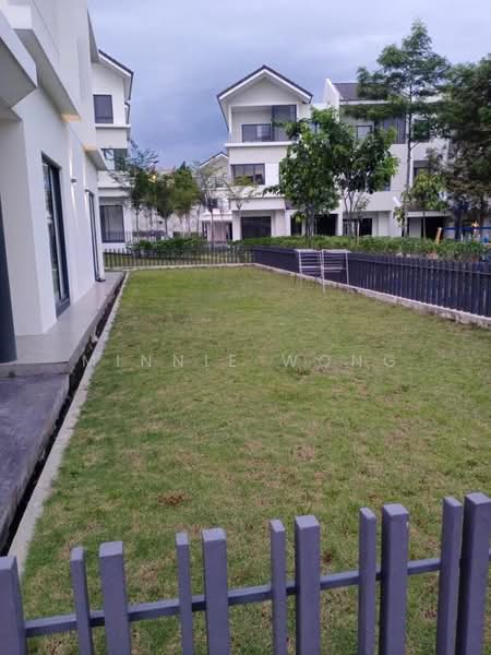 3-storey Terraced House for Sale in Anggun (Rawang) - Minnie Wong - Exterior - PropertyGuru.com.my