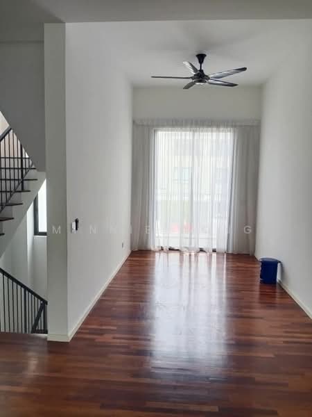 3-storey Terraced House for Sale in Anggun (Rawang) - Minnie Wong - Living Room - PropertyGuru.com.my
