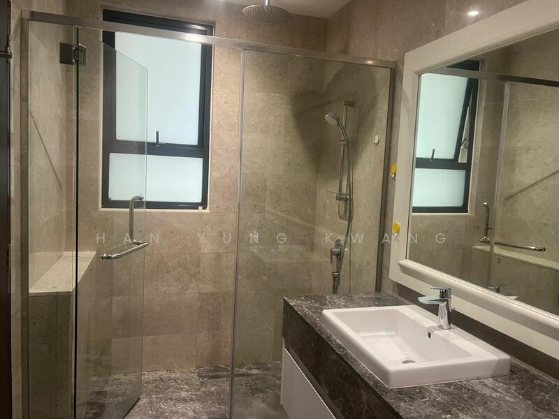 The Manor untuk Untuk Disewa - RM 9,300 /bulan, Feb 2026 - Bathroom - PropertyGuru.com.my