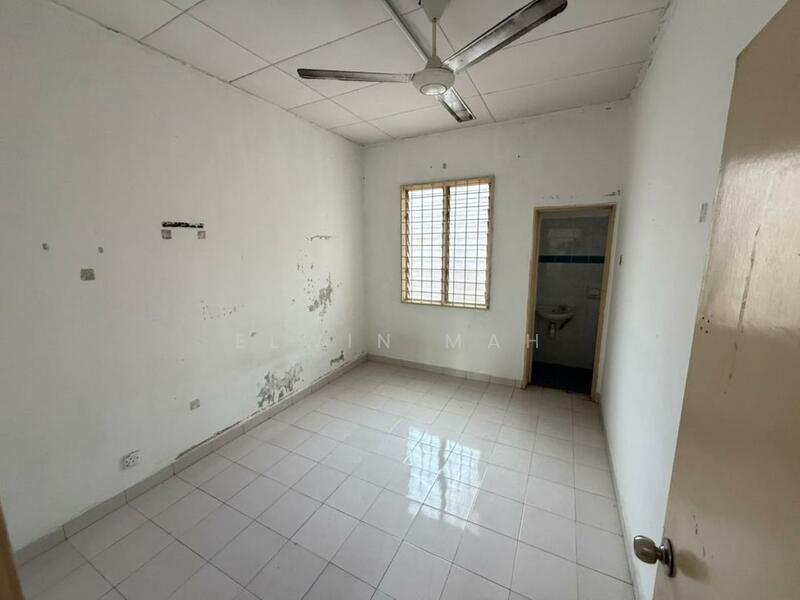 2-storey Terraced House for Sale in Taman Bayu Permai (Rawang) - Elwin Mah - Interior - PropertyGuru.com.my
