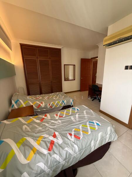 Condominium for Sale at The Straits View Condominium - Chris Liew - Bedroom - PropertyGuru.com.my