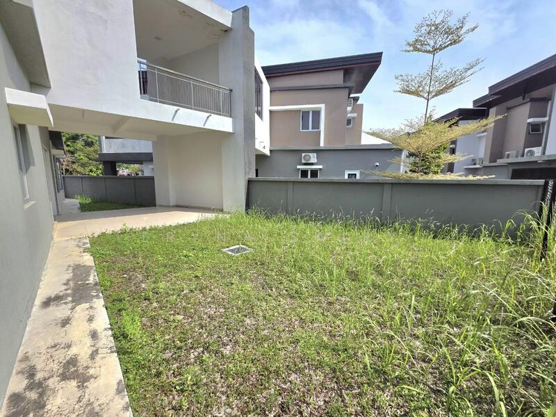 2-storey Terraced House for Sale in Semenyih (Selangor) - Eryna Sairy - Exterior - PropertyGuru.com.my