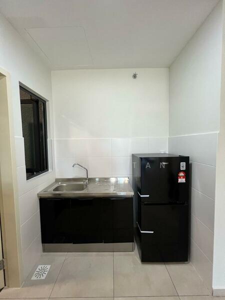 Meta City untuk Untuk Disewa - RM 2,600 /bulan, Mac 2026 - Kitchen - PropertyGuru.com.my