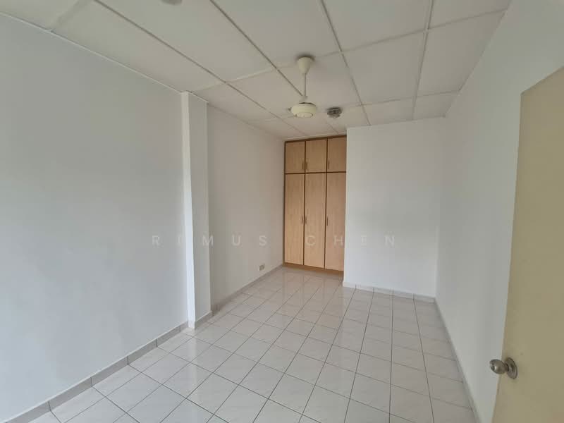 Townhouse for Sale in Jalan Klang Lama (Old Klang Road) (Kuala Lumpur) - Remus Chen - Interior - PropertyGuru.com.my
