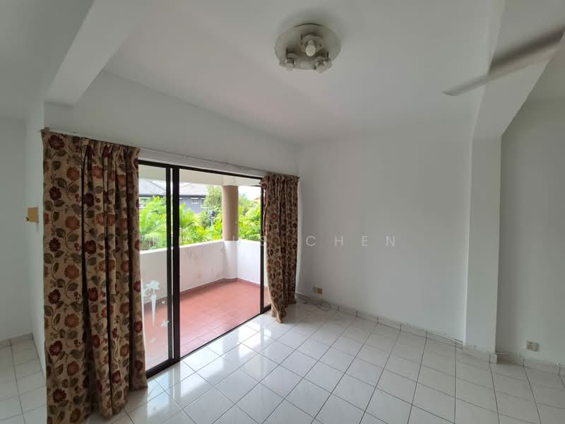 Townhouse for Sale in Jalan Klang Lama (Old Klang Road) (Kuala Lumpur) - Remus Chen - Balcony - PropertyGuru.com.my