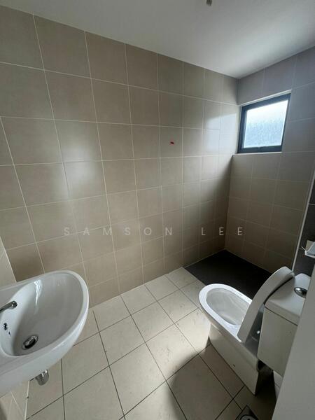 2-storey Terraced House for Sale in Rawang (Selangor) - Samson Lee - Bathroom - PropertyGuru.com.my