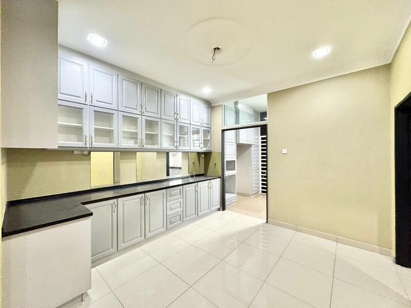 2-storey Terraced House for Sale in Kajang (Selangor) - Aqillah Razali - Kitchen - PropertyGuru.com.my