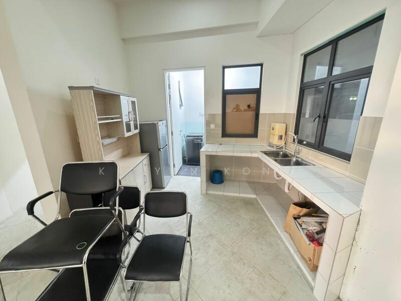 O2 Residence untuk Untuk Disewa - RM 1,599 /bulan, Feb 2026 - Kitchen - PropertyGuru.com.my