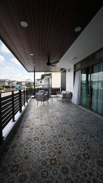 Cluster House for Sale in Taman Sutera Utama (Skudai) - Roselynn Chai - Balcony - PropertyGuru.com.my