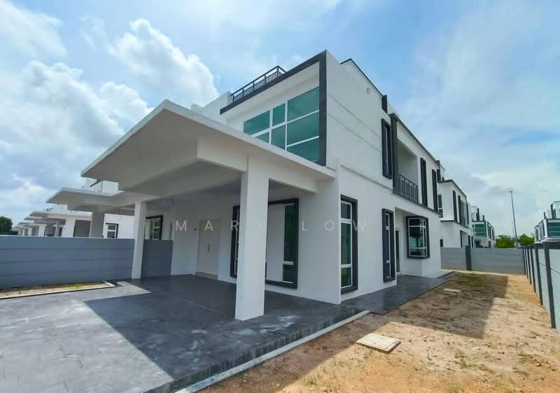 Rumah Berkembar untuk Dijual di Taman Klebang Utama (Klebang) - Mary Low - Exterior - PropertyGuru.com.my