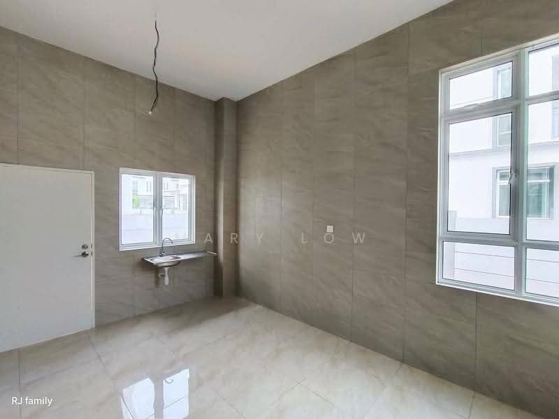 Rumah Berkembar untuk Dijual di Taman Klebang Utama (Klebang) - Mary Low - Interior - PropertyGuru.com.my