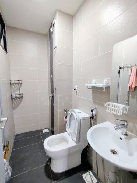 Tuan Residency untuk Untuk Dijual - RM 440,000, Mac 2026 - Bathroom - PropertyGuru.com.my