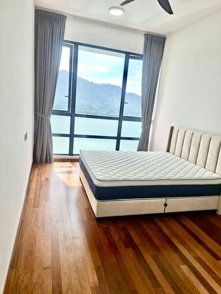 Queens Residences Q1 @ Queens Waterfront untuk Untuk Disewa - RM 5,000 /bulan, Mac 2026 - Bedroom - PropertyGuru.com.my