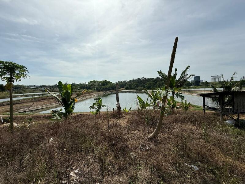 Bandar Baru Permas Jaya Commercial Land Freehold Besides main road untuk Untuk Dijual - RM 136,939,000, Feb 2026 - Exterior - PropertyGuru.com.my