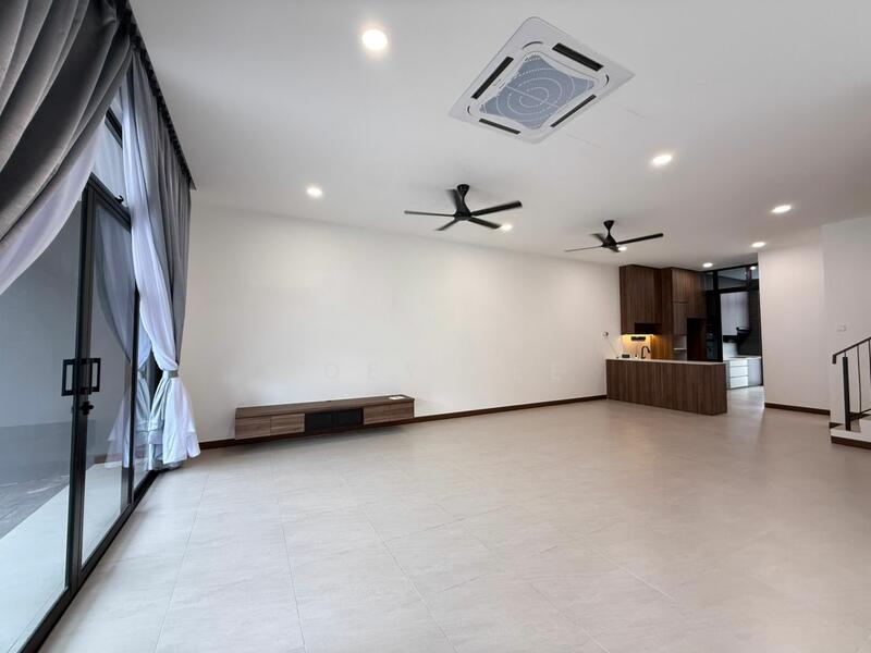 Iskandar Puteri (Nusajaya) untuk Untuk Disewa - RM 6,500 /bulan, Mac 2026 - Living Room - PropertyGuru.com.my