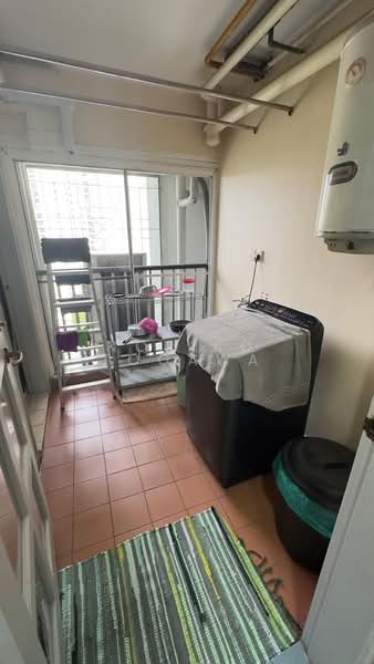 Kondominium untuk Dijual di Mont Kiara Astana - Noriko Togawa - Balcony - PropertyGuru.com.my