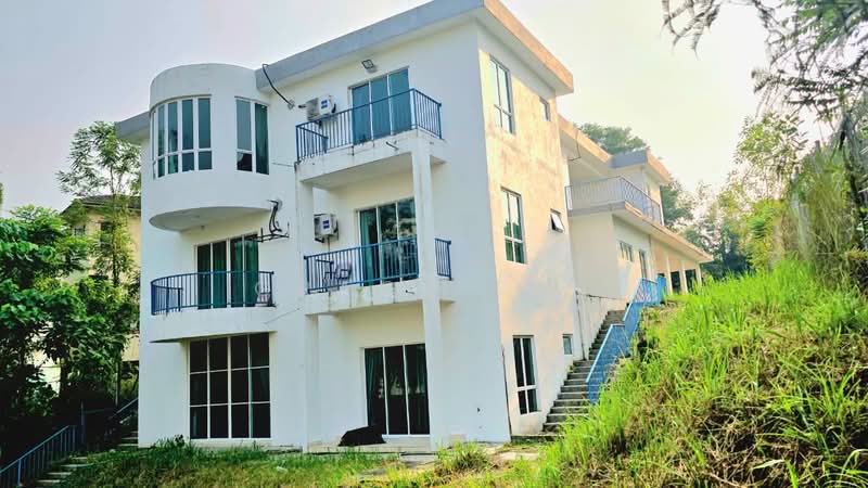 Bungalow for Sale in Taman Equine (Seri Kembangan) - Grace Tan - Exterior - PropertyGuru.com.my