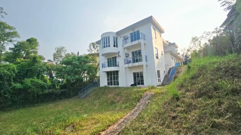 Bungalow for Sale in Taman Equine (Seri Kembangan) - Grace Tan - Exterior - PropertyGuru.com.my