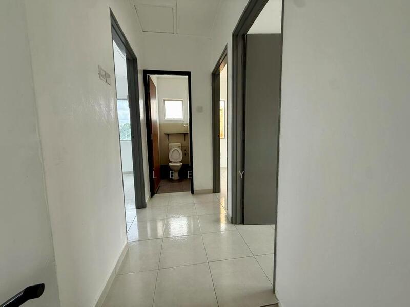 2-storey Terraced House for Sale in Taman Nusantara (Iskandar Puteri (Nusajaya)) - Lee KY - Corridor - PropertyGuru.com.my