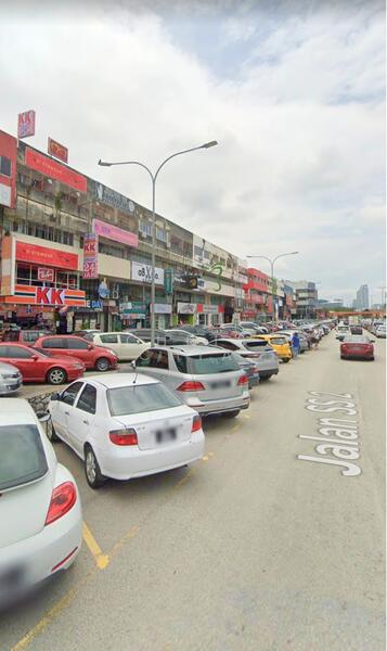 For Rent - 🌟SS2 Corner 1st Floor Shoplot