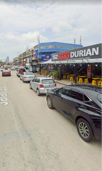 For Rent - 🌟SS2 Corner 1st Floor Shoplot