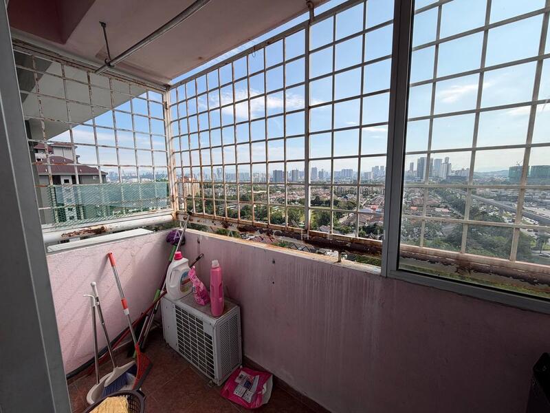 Apartment for Sale at Sri Teratai Apartment - Nana Cheah - Balcony - PropertyGuru.com.my