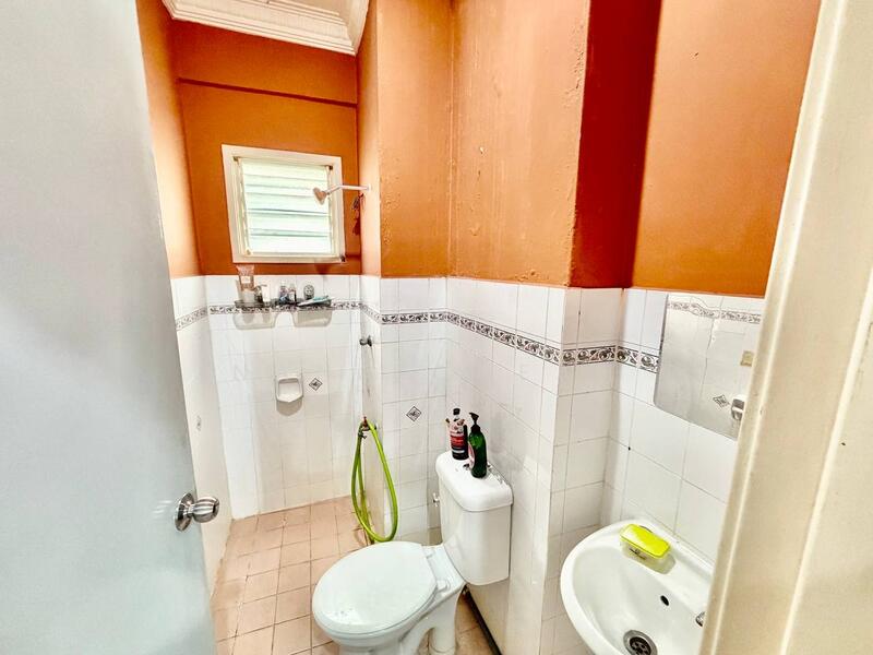 Apartment for Sale at Sri Teratai Apartment - Nana Cheah - Bathroom - PropertyGuru.com.my