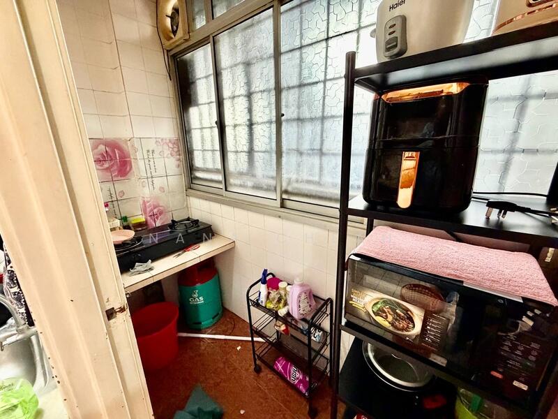 Apartment for Sale at Sri Teratai Apartment - Nana Cheah - Kitchen - PropertyGuru.com.my