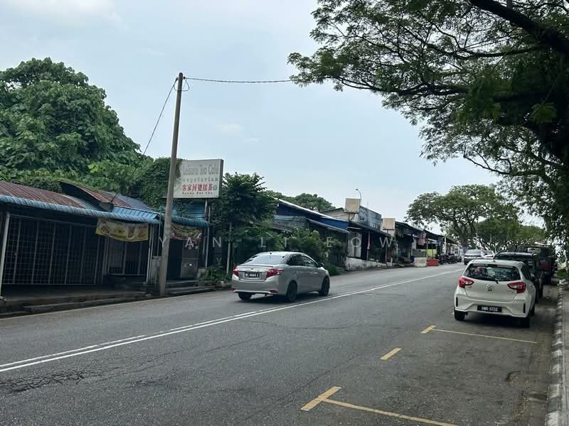 Shop for Sale in Kuala Lumpur (Kuala Lumpur) - Yan Li Eow - Exterior - PropertyGuru.com.my
