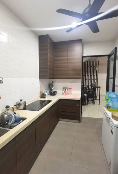 2-storey Terraced House for Sale in Bandar Tropicana Aman (Telok Panglima Garang) - Jeff Chong - Kitchen - PropertyGuru.com.my