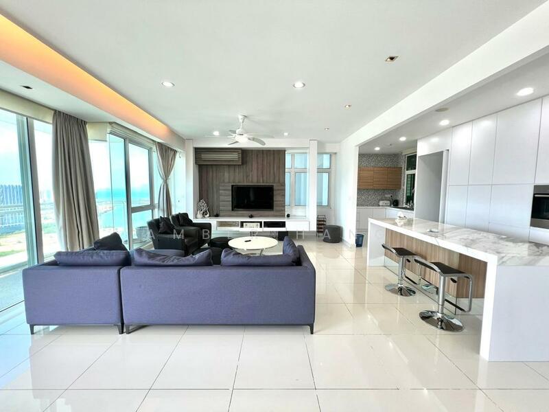 Condominium for Rent at Gurney Paragon - Amber Hang - Living Room - PropertyGuru.com.my