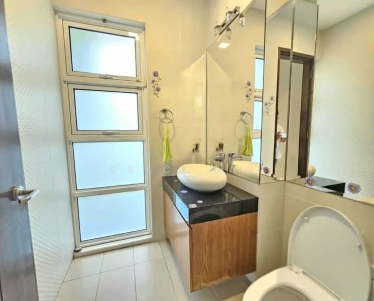 Bungalow for Sale in Taman Equine (Seri Kembangan) - Grace Tan - Bathroom - PropertyGuru.com.my