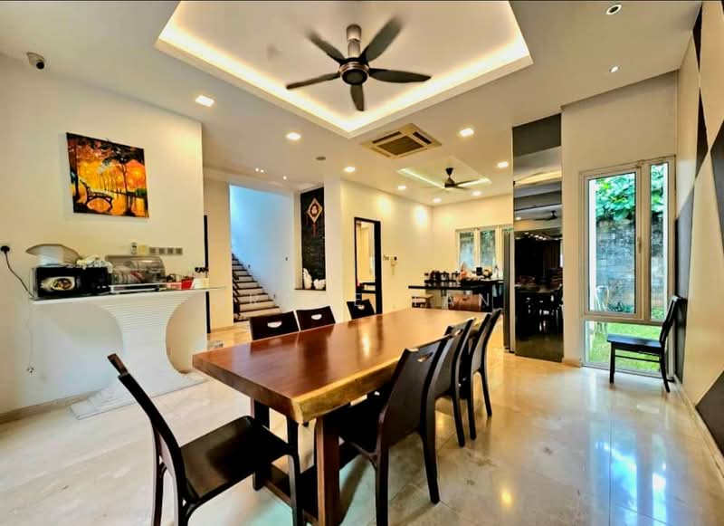 Bungalow for Sale in Taman Equine (Seri Kembangan) - Grace Tan - Dining Room - PropertyGuru.com.my