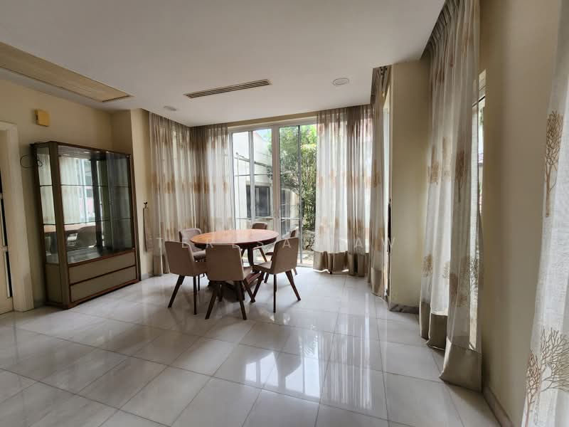 Bungalow for Rent in Bukit Gita Bayu (Seri Kembangan) - Teresa Law - PropertyGuru.com.my