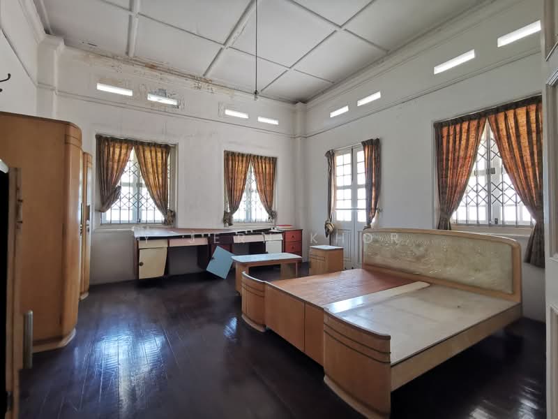 Rumah Banglo untuk Disewa di Pulau Tikus (Penang) - Y Jern Khor - Bedroom - PropertyGuru.com.my