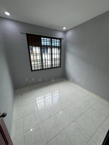 Taman Nusa Bestari 2 untuk Untuk Dijual - RM 560,000, Mac 2026 - PropertyGuru.com.my