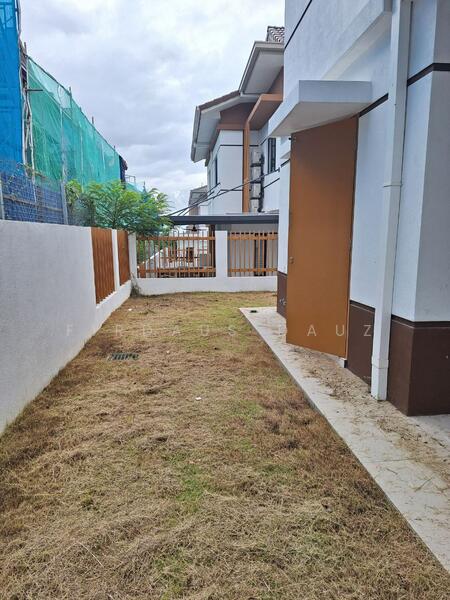 Semi-Detached House for Sale in Semenyih (Selangor) - Firdaus Dauz - Exterior - PropertyGuru.com.my
