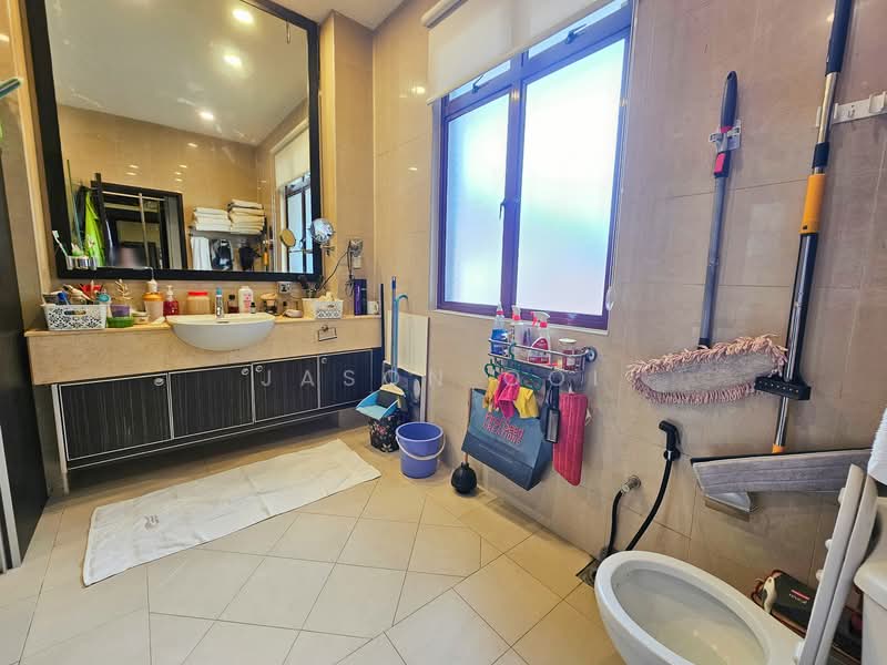 Semi-Detached House for Sale in Kota Kemuning (Shah Alam) - Jason Ooi - Bathroom - PropertyGuru.com.my