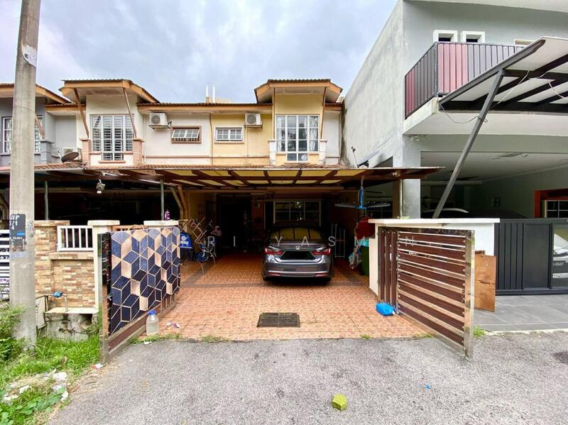 2-storey Terraced House for Sale in Taman Impian Putra (Bangi) - Fikri Yasmin - Exterior - PropertyGuru.com.my