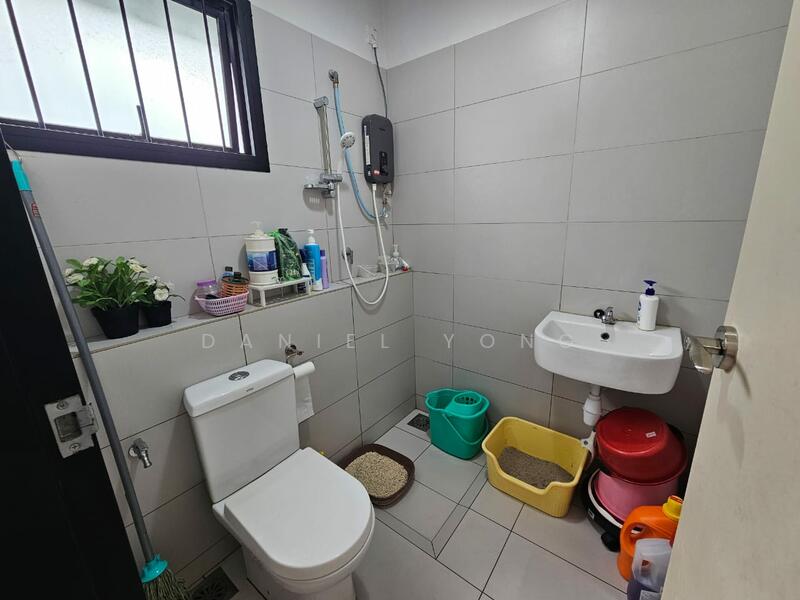 2-storey Terraced House for Sale in Austin Crest (Johor Bahru) - Daniel Yong - Bathroom - PropertyGuru.com.my