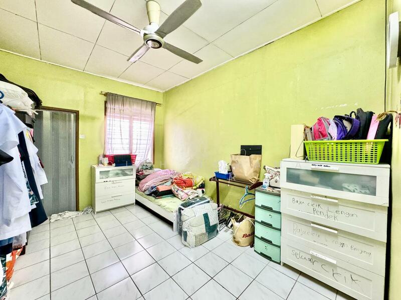 2-storey Terraced House for Sale in Taman Cheras Prima (Kajang) - Nadiah Mohamad Anuar - Bedroom - PropertyGuru.com.my