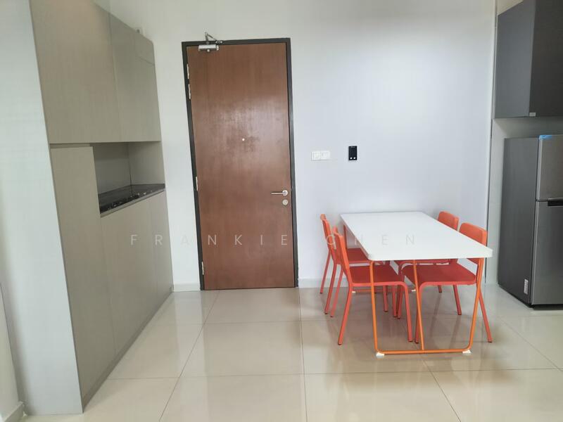 Condominium for Rent at Bay Laurel @ Country Garden Danga Bay - Frankie Chen - Dining Room - PropertyGuru.com.my