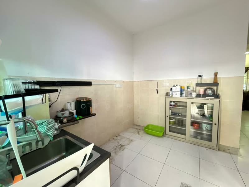 Pelangi Semenyih 2 (Phase 3) untuk Untuk Dijual - RM 530,000, Feb 2026 - Kitchen - PropertyGuru.com.my