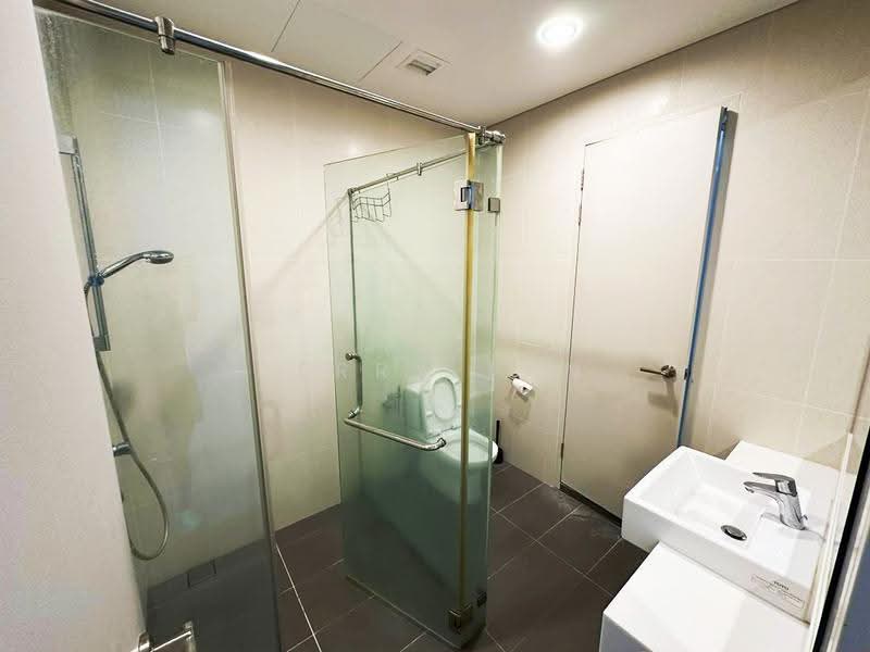 Kondominium untuk Disewa di The LIGHT COLLECTION II - Jerry Tan - Bathroom - PropertyGuru.com.my