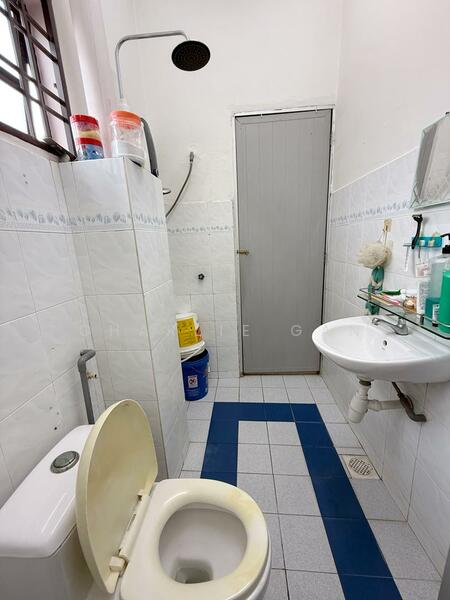 Tepi Sungai untuk Untuk Dijual - RM 780,000, Feb 2026 - Bathroom - PropertyGuru.com.my