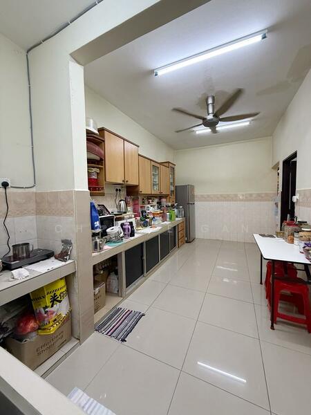 Tepi Sungai untuk Untuk Dijual - RM 780,000, Feb 2026 - Kitchen - PropertyGuru.com.my