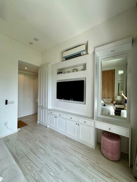 Service Residence for Sale at Cantara Residences - Hacken Gan - Bedroom - PropertyGuru.com.my